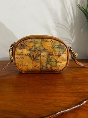 Alviero martini t”classe Map-Print Tan Crossbody Bag -Casual Travel Shoulder Bag